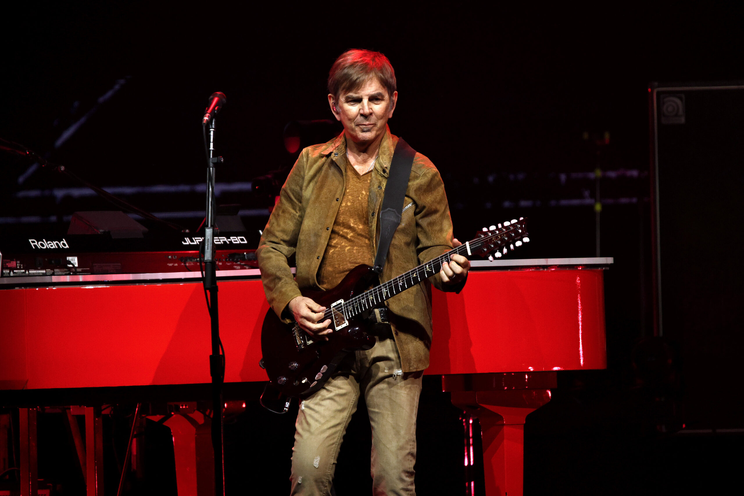 Journey rocker slams Bruce Springsteen as ‘annoying, bitter old man’ for political rants at concerts