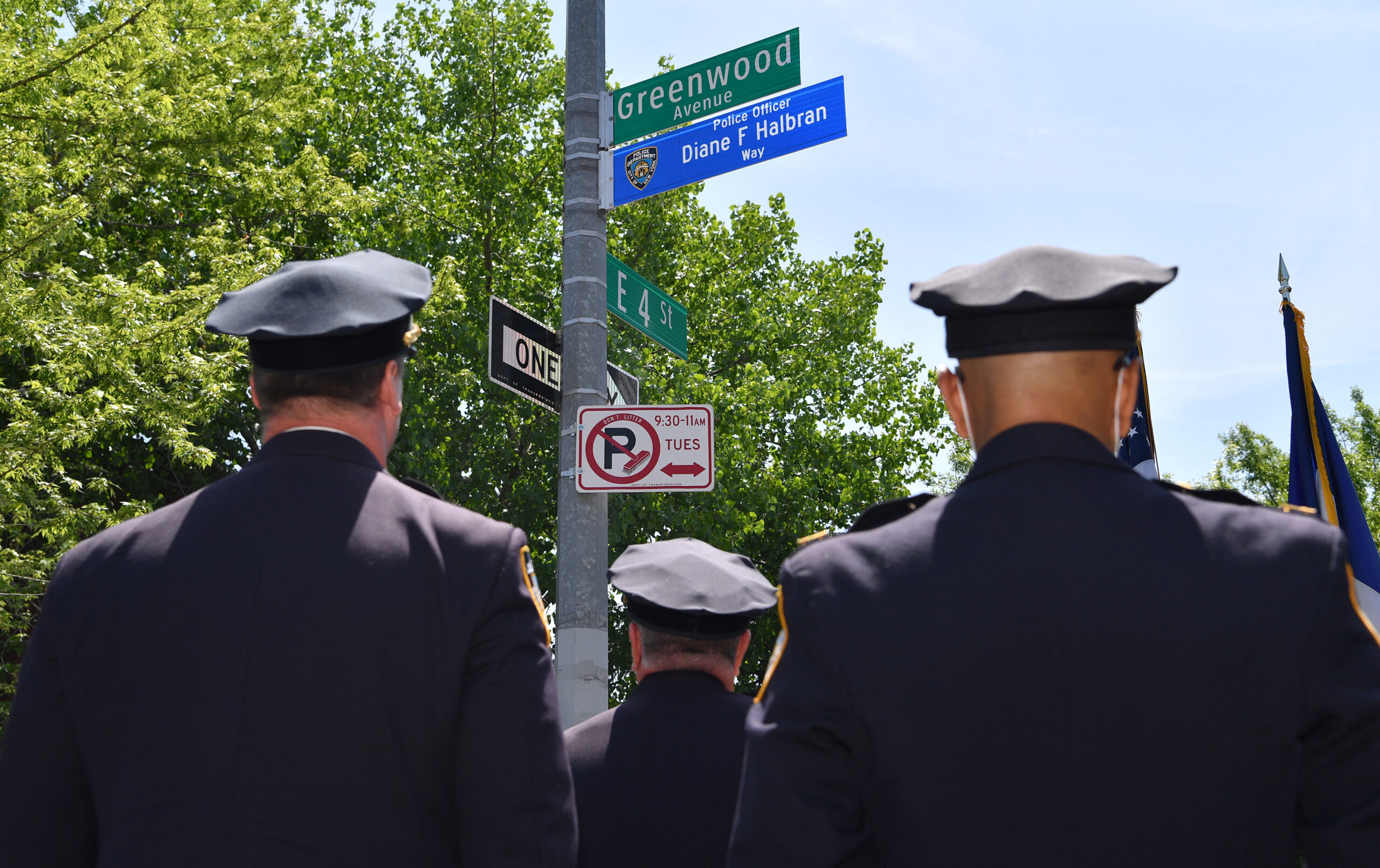 NYC Council to honor first-responder heroes killed on 9/11 with new street signs