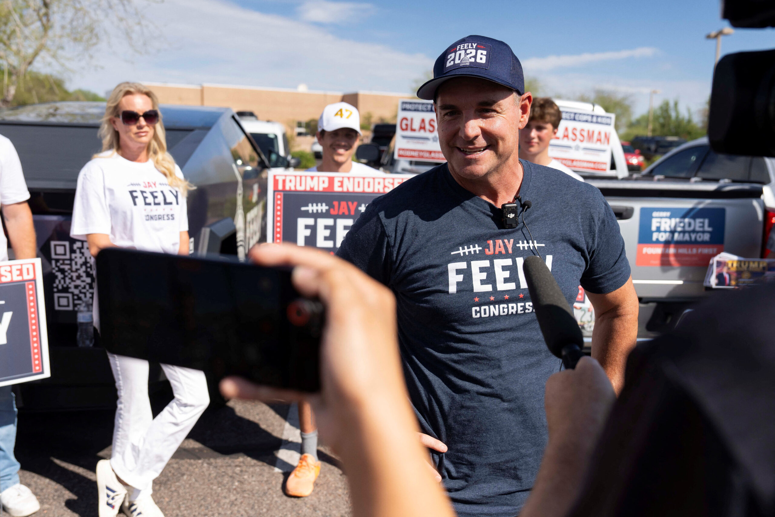 Trump-backed candidates, including ex-Giants, Jets kicker Jay Feely, easily win Arizona primaries — socialist House hopeful gets smoked 