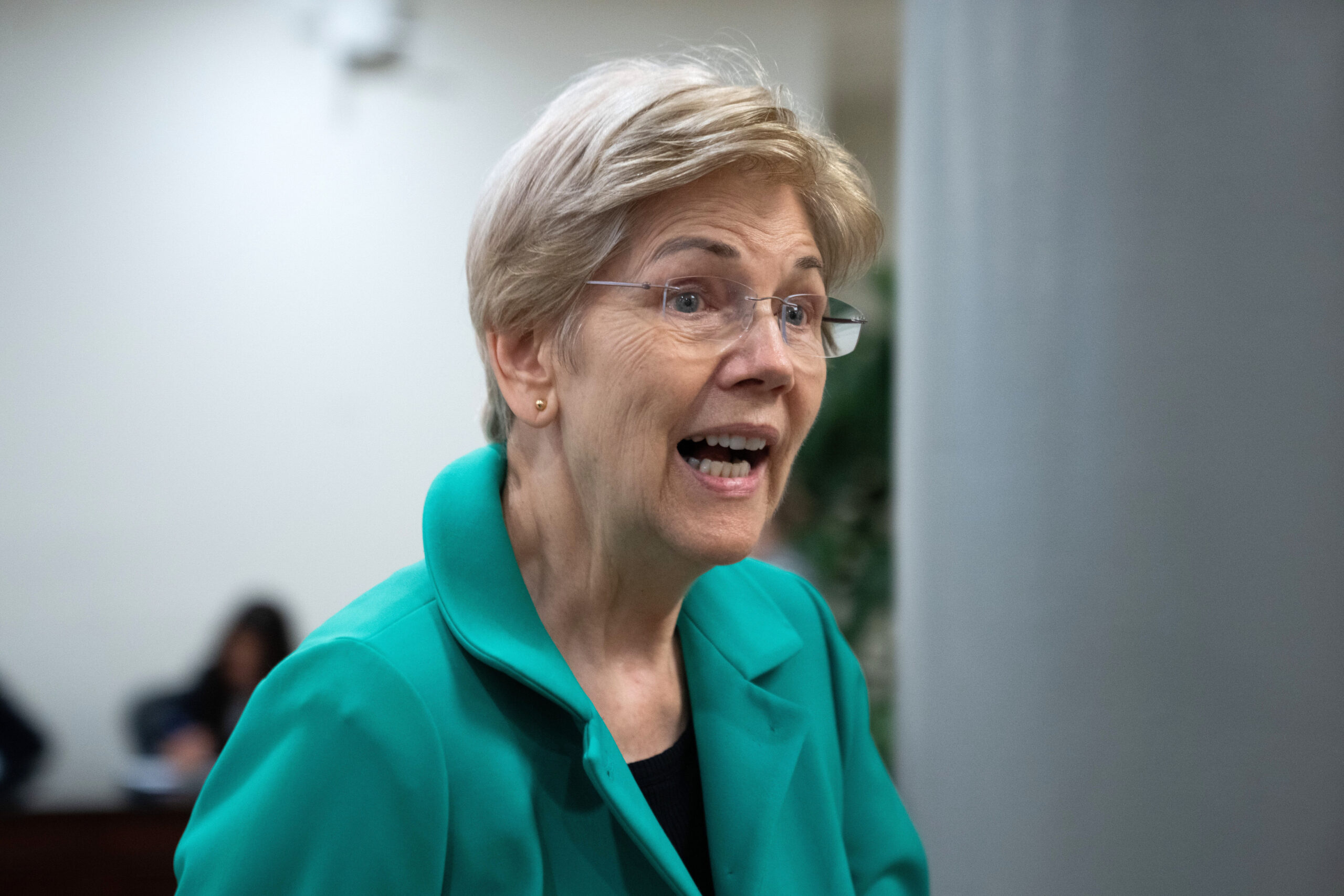 Elizabeth Warren backs far-left Michigan Senate candidate Abdul El-Sayed after Graham Platner fiasco
