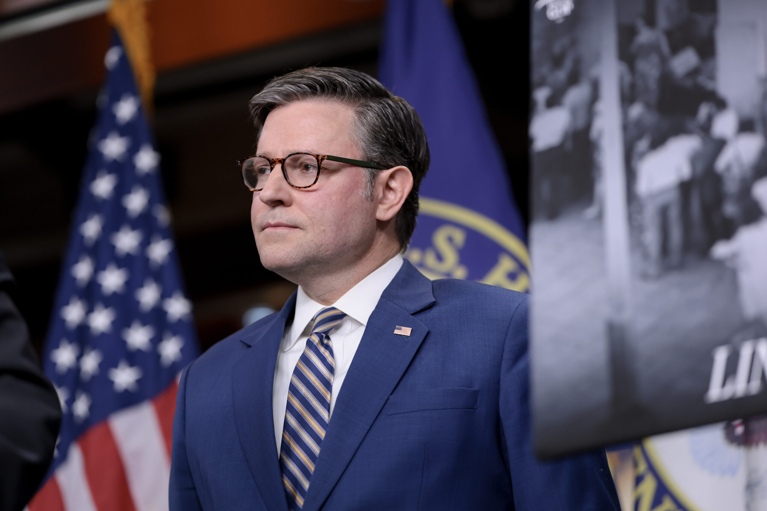 House passes short-term bill to keep government funded past midterm elections 