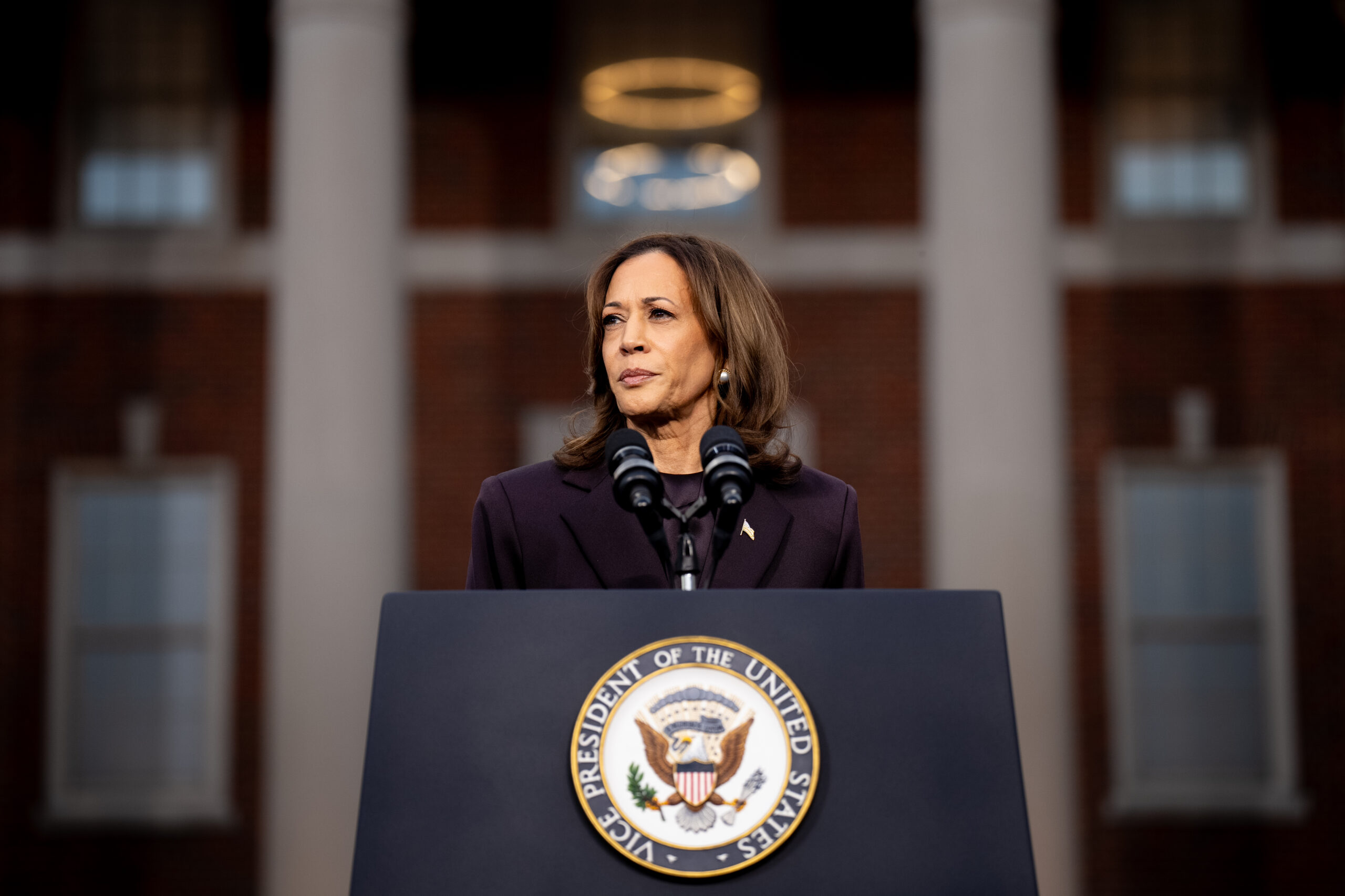 Alaska Democrat turns down support from Kamala Harris ahead of Senate primary 