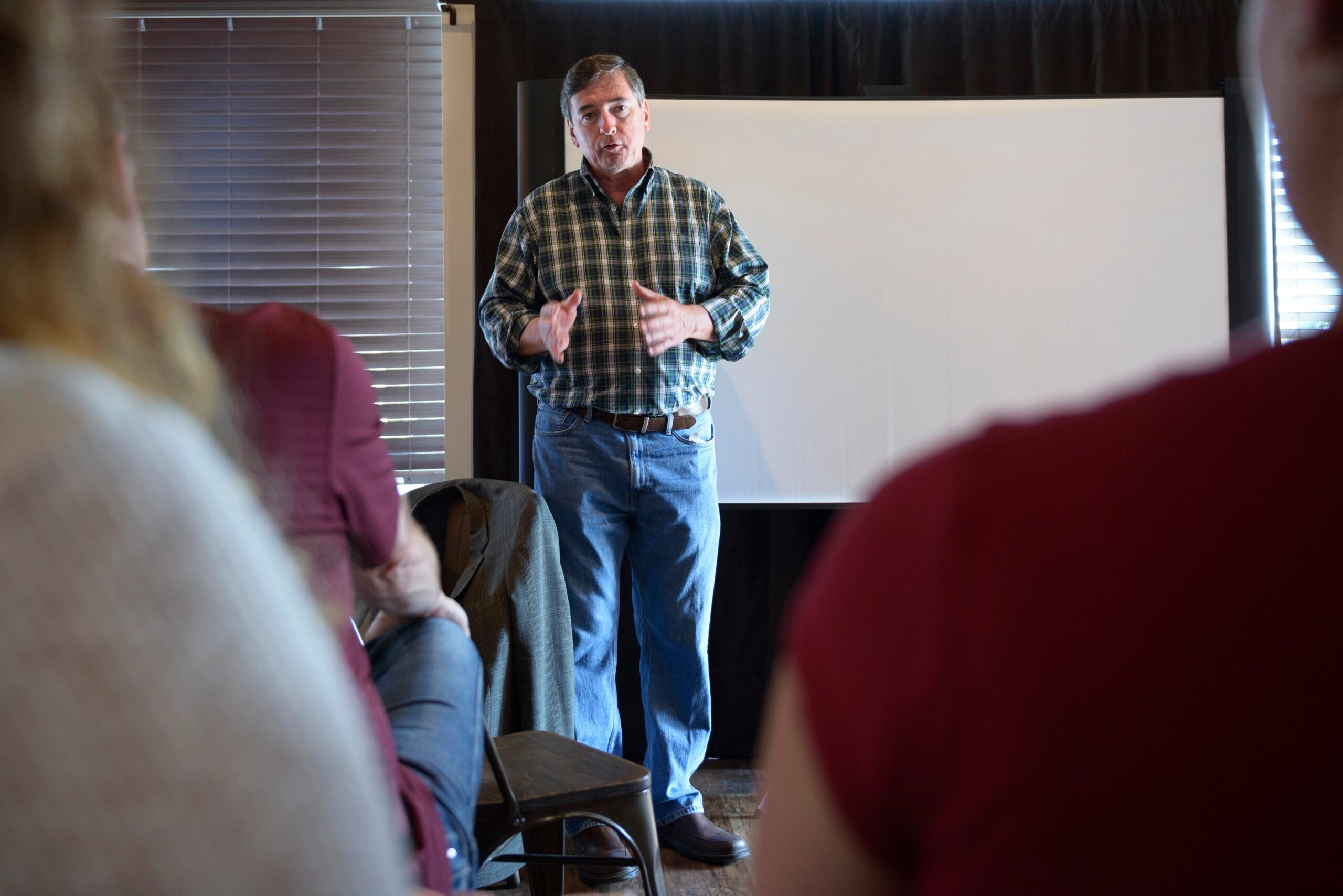 Ex-Mayor Dan Sullivan backs Dan Sullivan to beat Dan Sullivan in bonkers Alaska Senate race