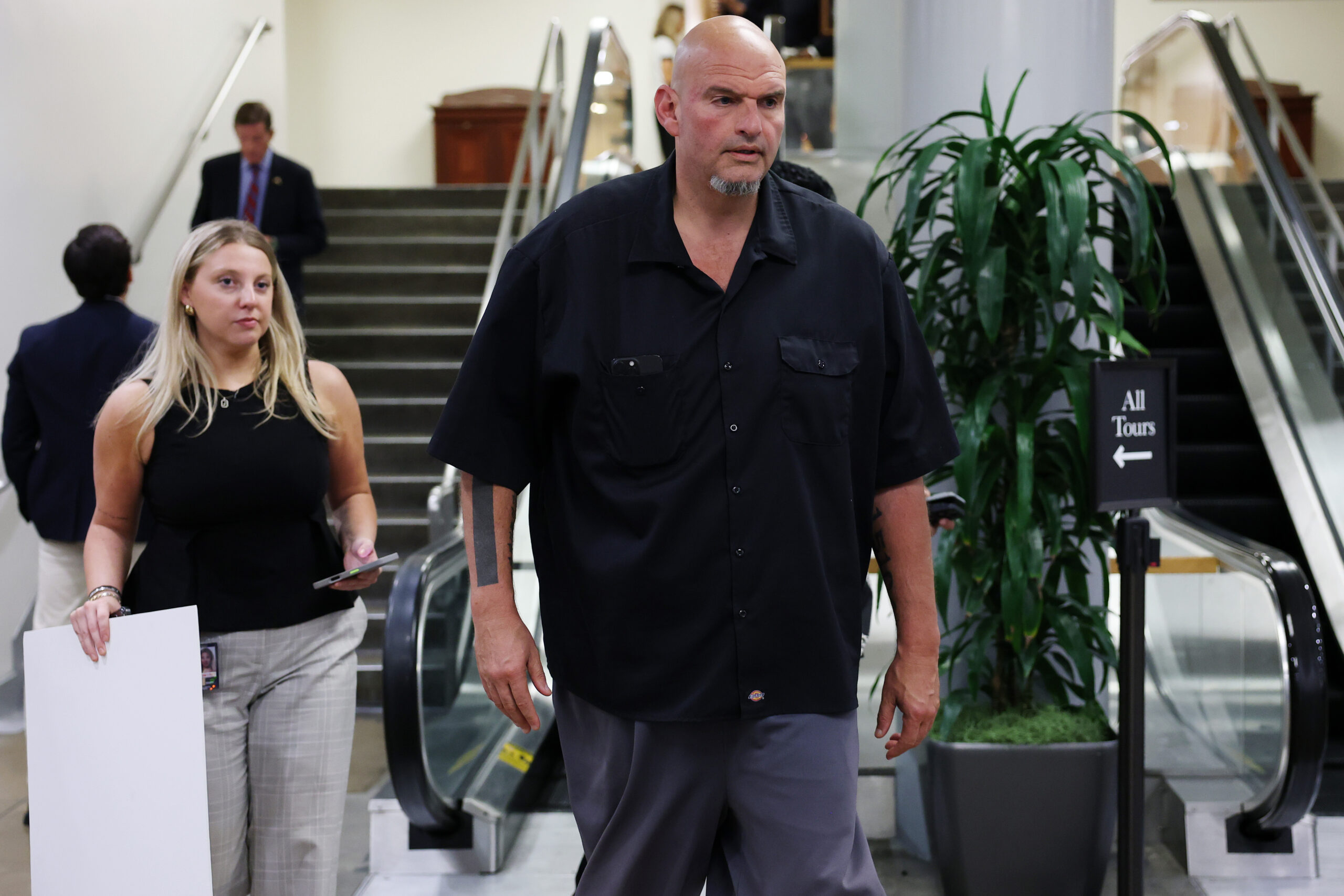 Fetterman ‘dares’ El-Sayed to stick with Hasan Piker, claims Michigan nominee has ‘little man syndrome energy’