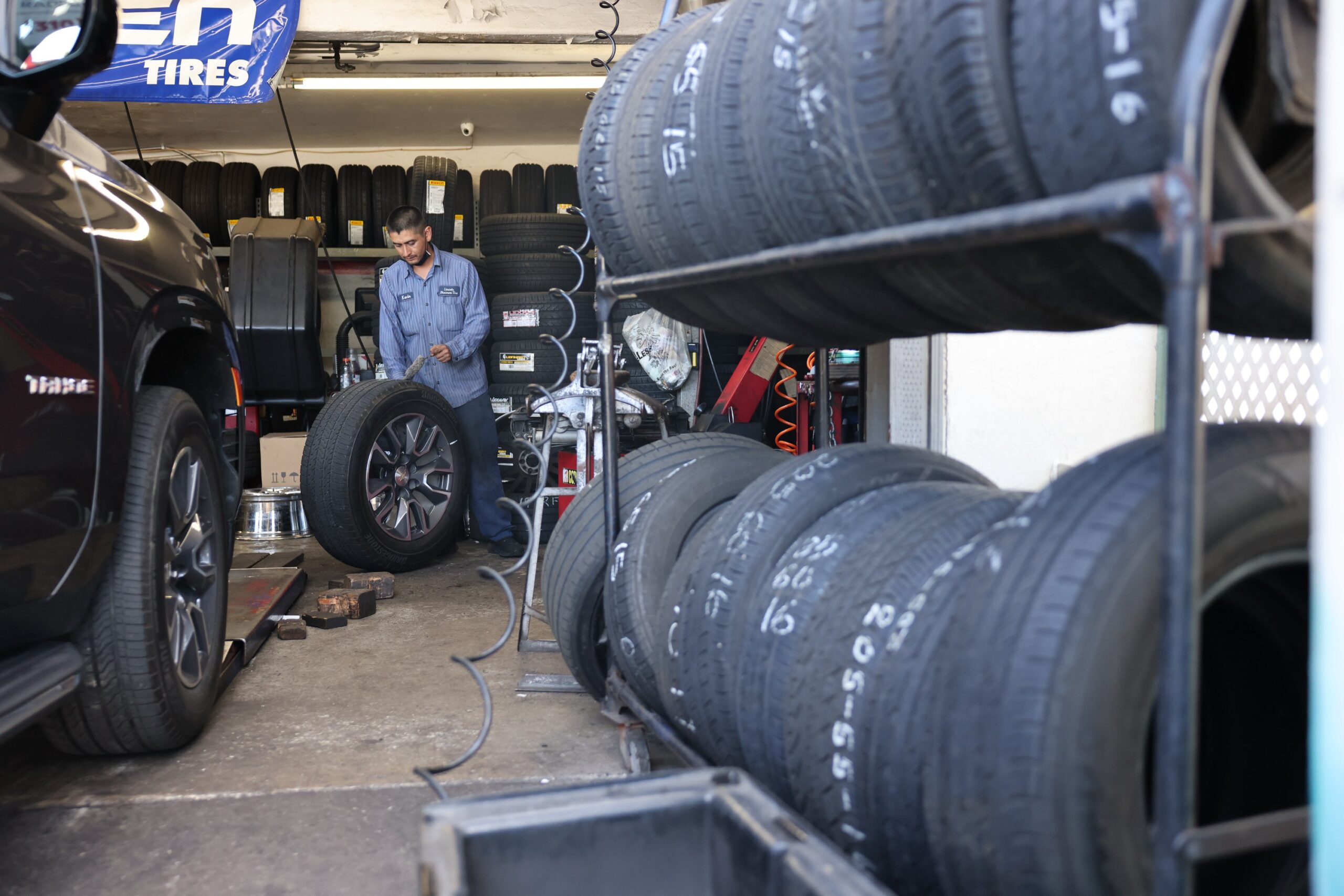 California senator demands resignation of energy board over controversial tire rule