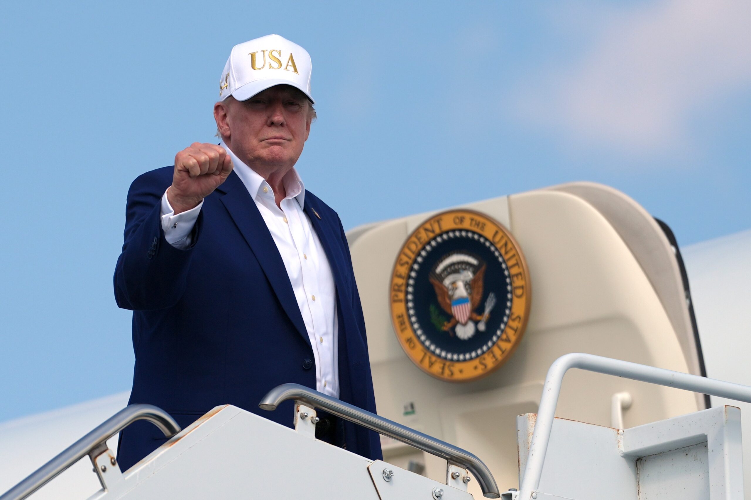 Trump will tour Nassau’s ‘state of the art’ police facilities with NY GOP governor hopeful Blakeman